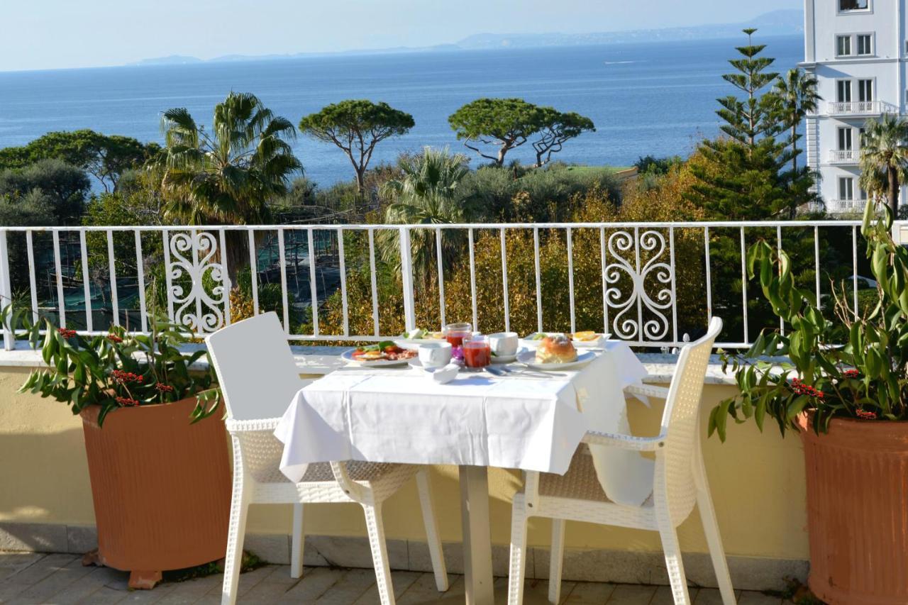 Hotel Crawford Sant'Agnello Exteriér fotografie