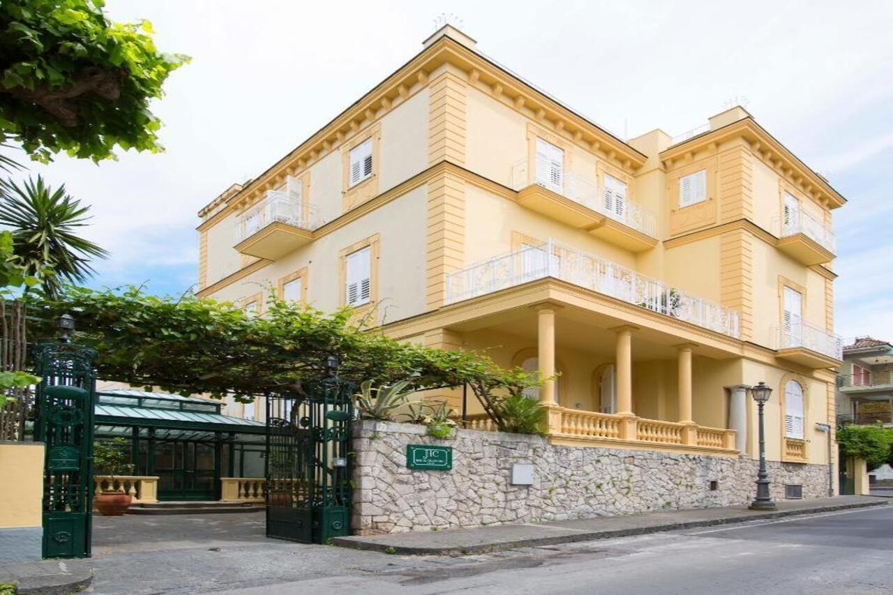Hotel Crawford Sant'Agnello Exteriér fotografie