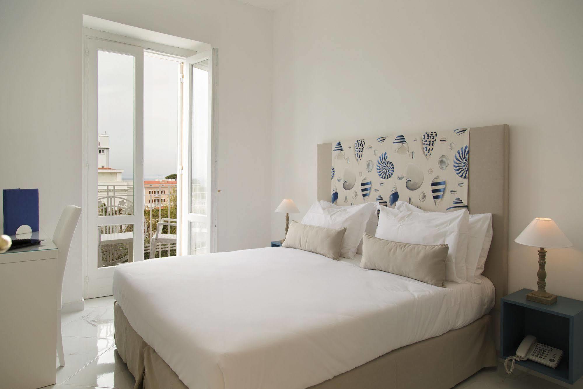 Hotel Crawford Sant'Agnello Exteriér fotografie